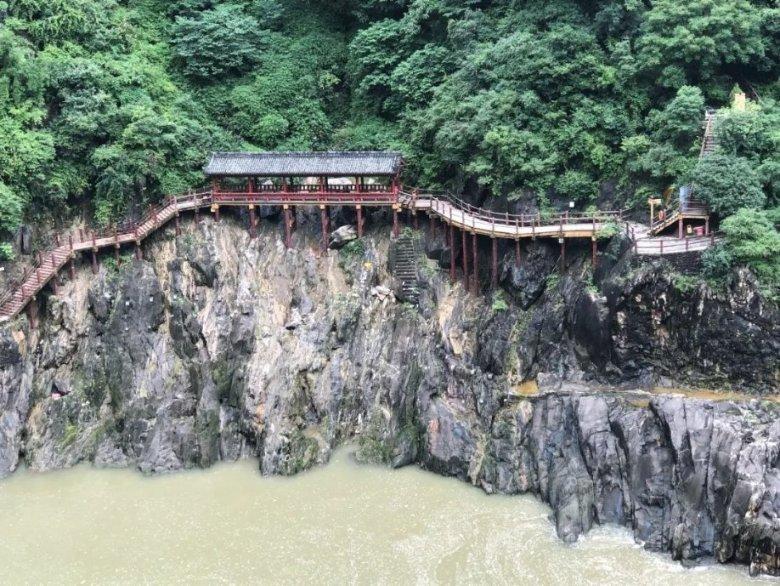 新高达破坏者